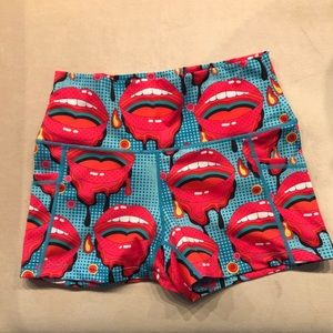 CVG discontinued Loudmouth 2.5” shorts small
